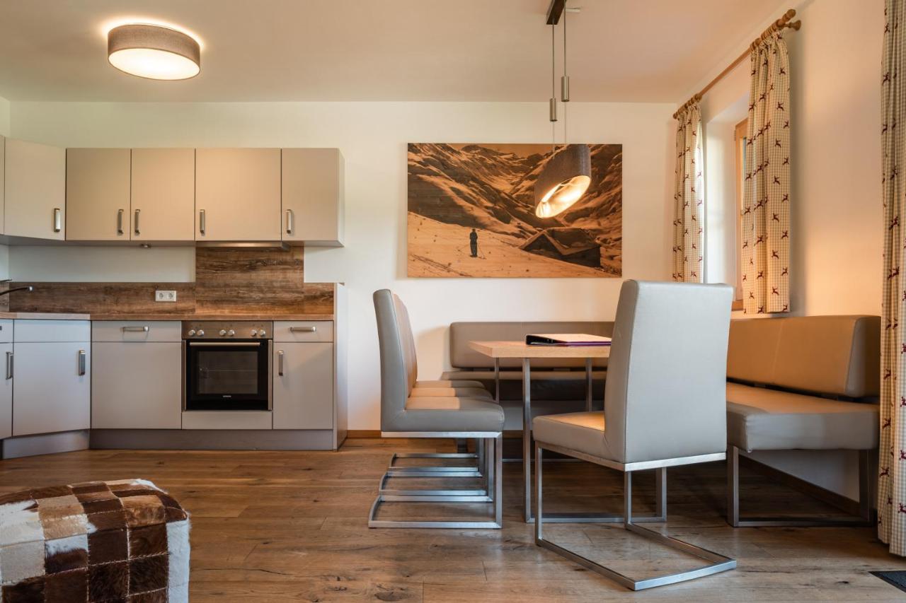 Alpin Residenzen Panoramabahn By Alpina-Holiday Hollersbach im Pinzgau Exteriör bild