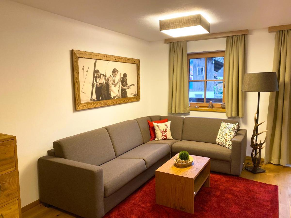 Alpin Residenzen Panoramabahn By Alpina-Holiday Hollersbach im Pinzgau Exteriör bild