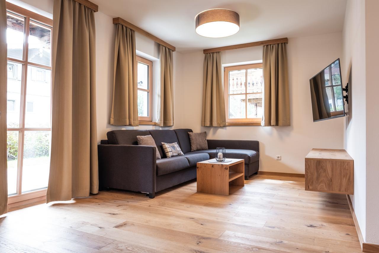 Alpin Residenzen Panoramabahn By Alpina-Holiday Hollersbach im Pinzgau Exteriör bild